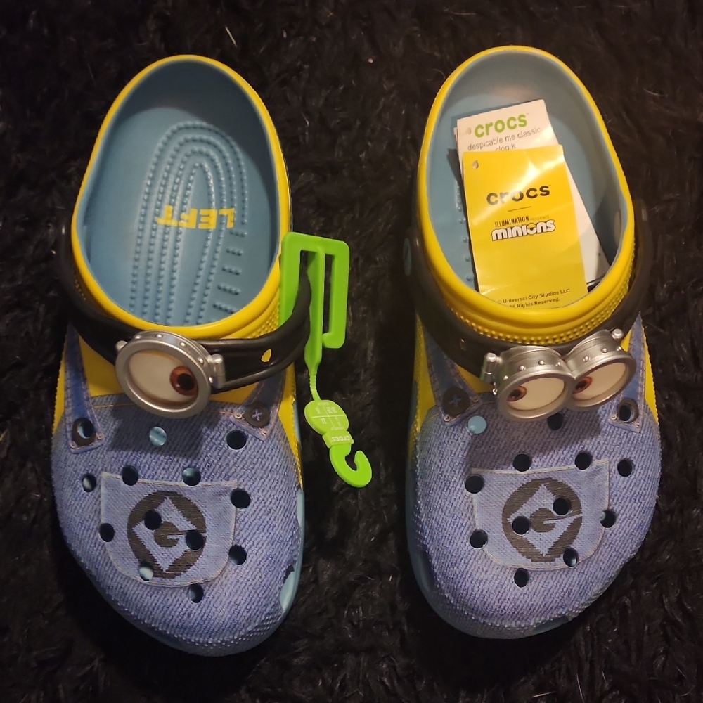 CROCS Kids Minions Yellow and Blue Slippers